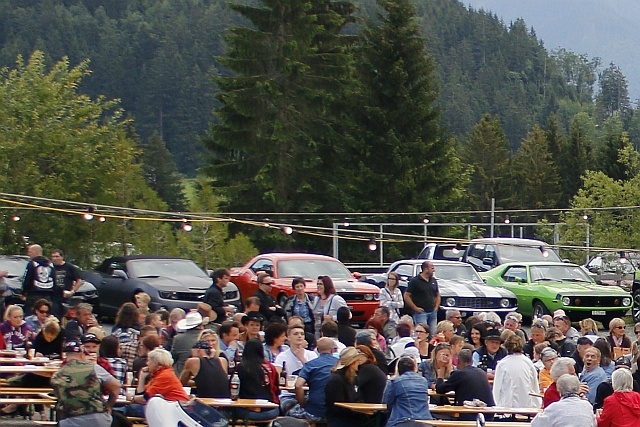 US Car and Bike Ride Amden