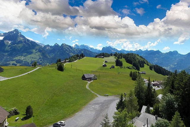 Aussicht vom Hotel Arvenbüel