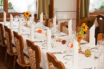 autumnal table in the restaurant